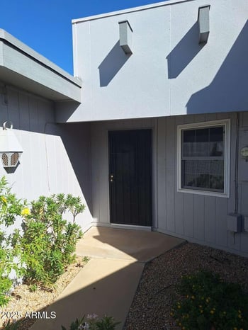 10533 Ocotillo Dr, Sun City, AZ 85373