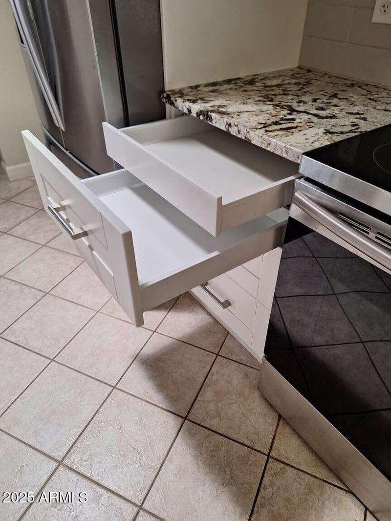 10533 Ocotillo Dr, Sun City, AZ 85373