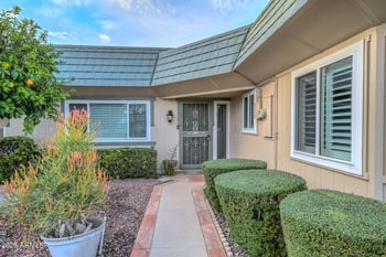 10533 Pineaire Dr, Sun City, AZ 85351