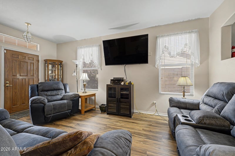 10533 W Potter Dr, Peoria, AZ 85382