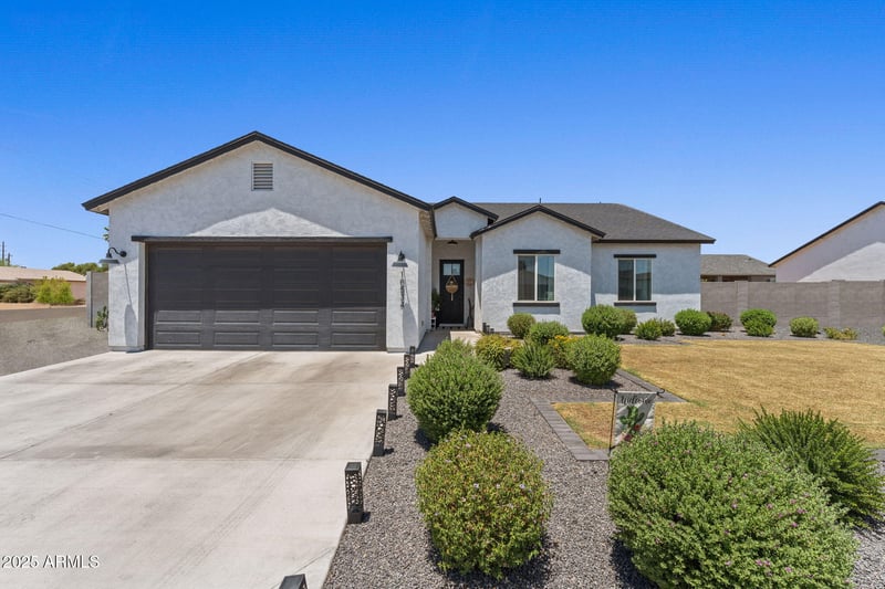 10534 Butte St, Apache Junction, AZ 85120