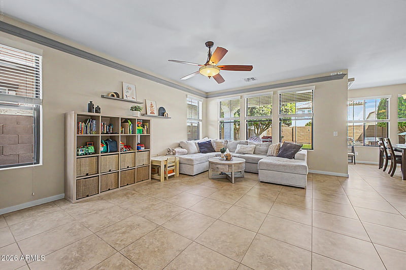 10534 Naranja Ave, Mesa, AZ 85209