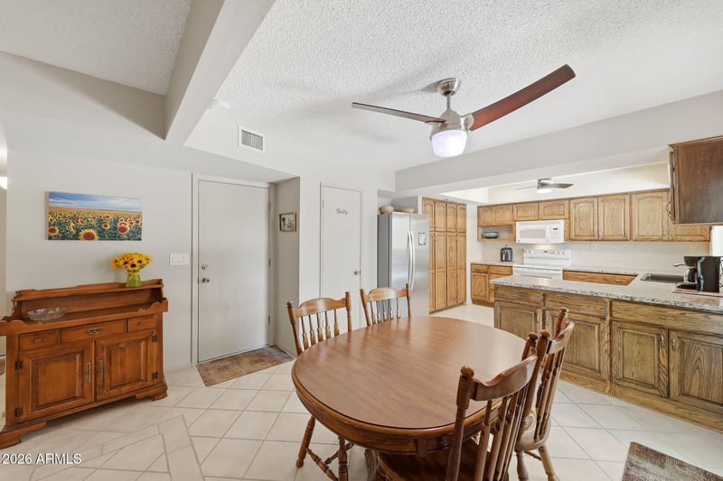 10534 Desert Forest Cir, Sun City, AZ 85351