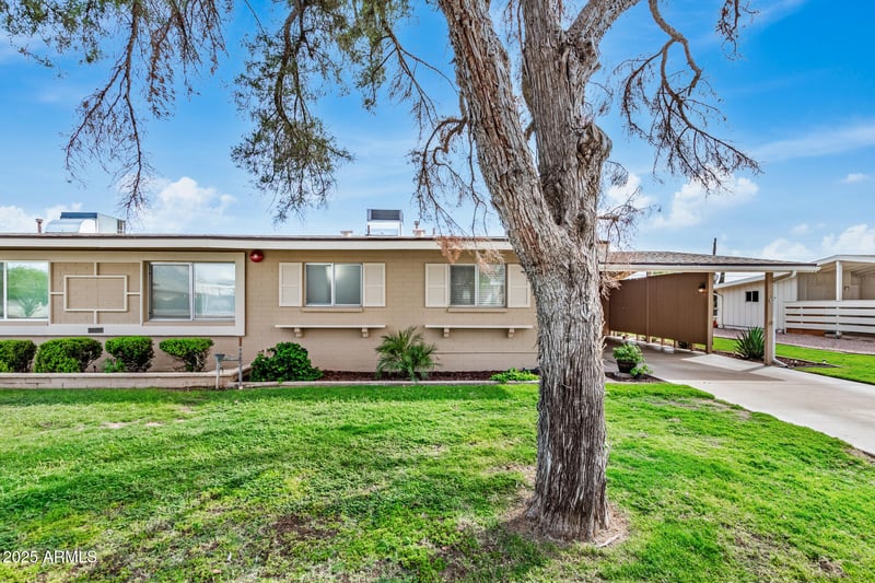 10535 Clair Dr, Sun City, AZ 85351