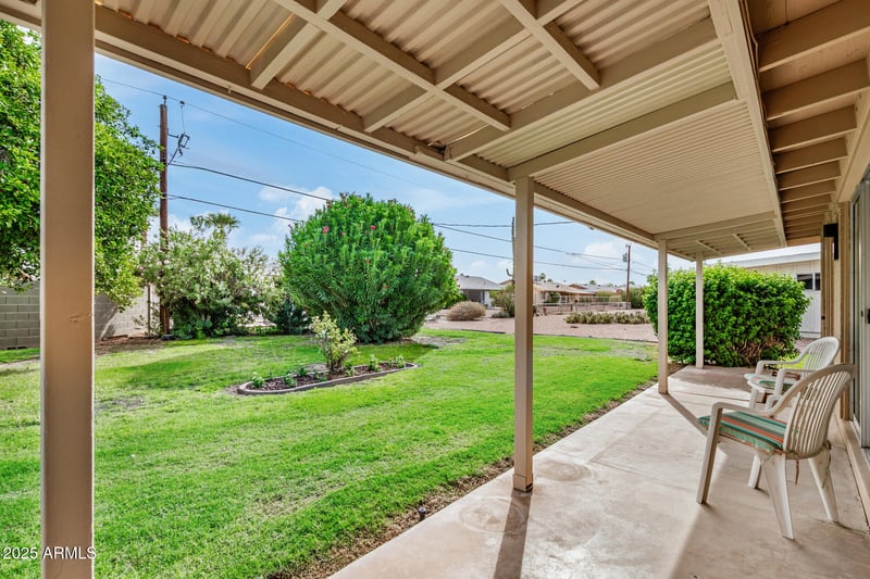 10535 Clair Dr, Sun City, AZ 85351