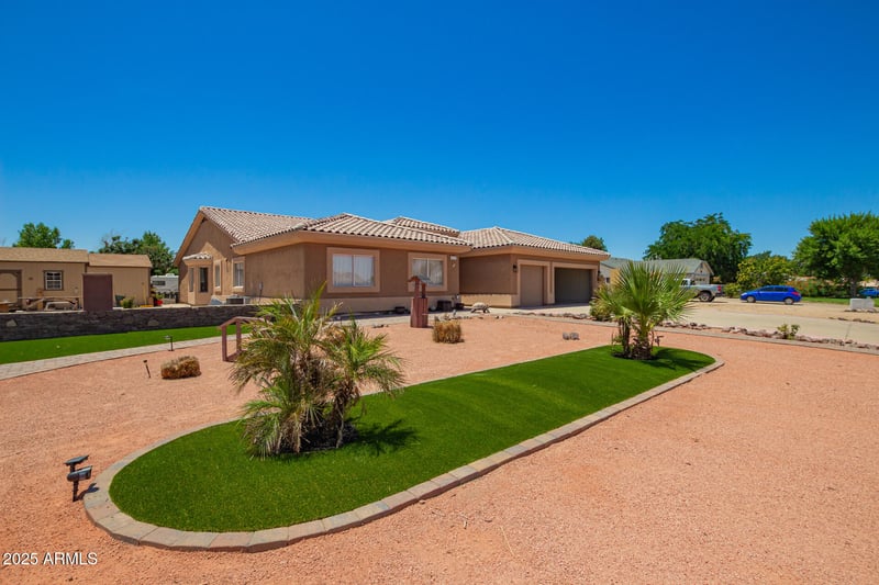 10535 San Miguel Ave, Glendale, AZ 85307