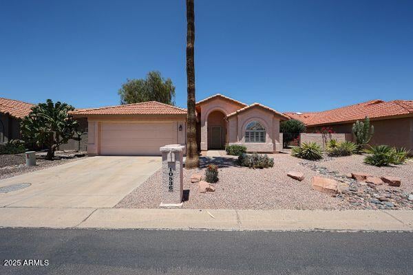 10536 Coopers Hawk Dr, Sun Lakes, AZ 85248