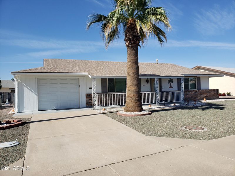 10536 W Cumberland Dr, Sun City, AZ 85351