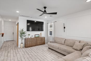 10536 Encinas Ln, Tolleson, AZ 85353
