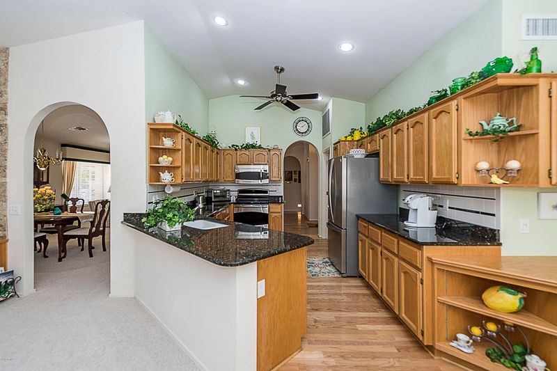 10537 E Halley Dr, Sun Lakes, AZ 85248