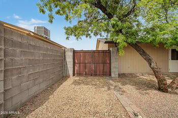 10537 Lawrence Ln, Peoria, AZ 85345