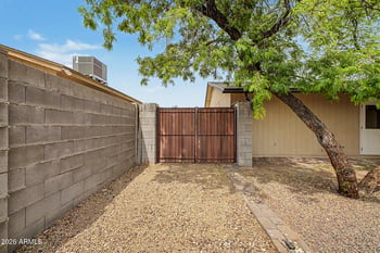 10537 Lawrence Ln, Peoria, AZ 85345