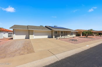 10538 Bolivar Dr, Sun City, AZ 85351