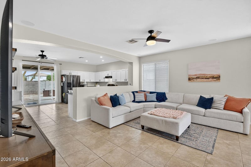 1054 Press Rd, San Tan Valley, AZ 85140