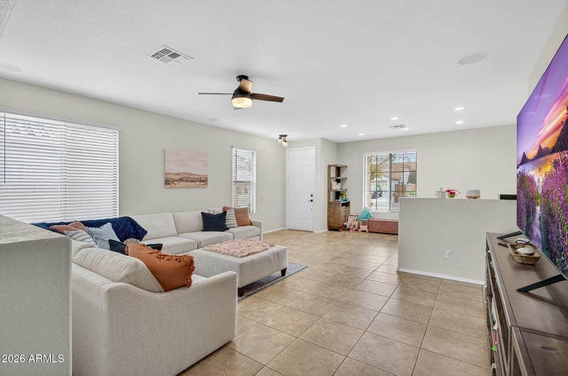 1054 Press Rd, San Tan Valley, AZ 85140