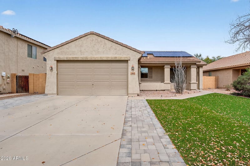1054 Press Rd, San Tan Valley, AZ 85140