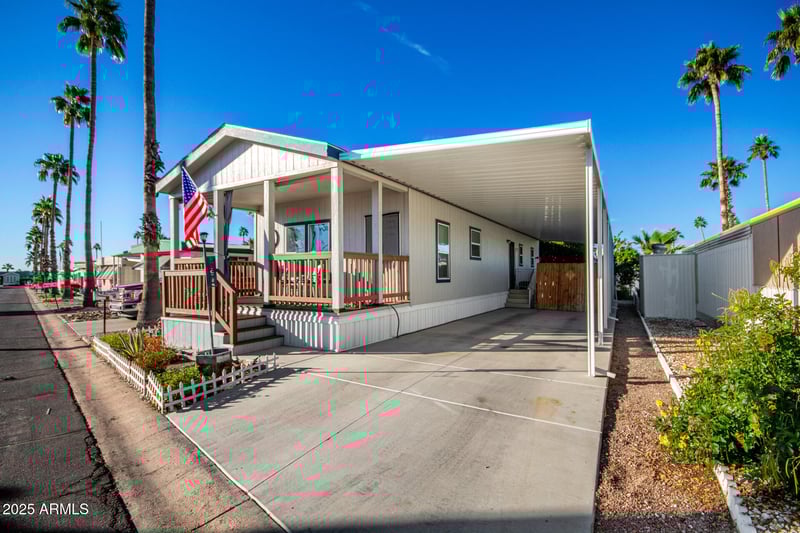 10540 Apache Trl #93, Apache Junction, AZ 85120