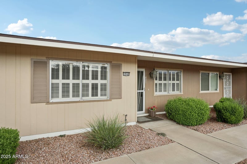 10540 Coggins Dr #1C, Sun City, AZ 85351