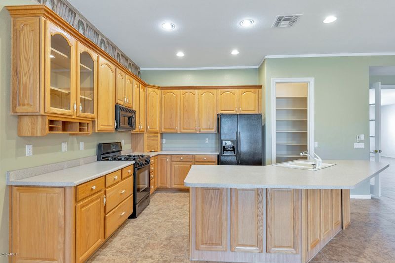 10541 E Posada Ave, Mesa, AZ 85212