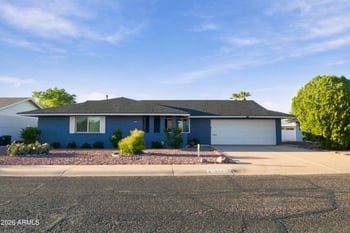 10541 W Cheryl Dr, Sun City, AZ 85351