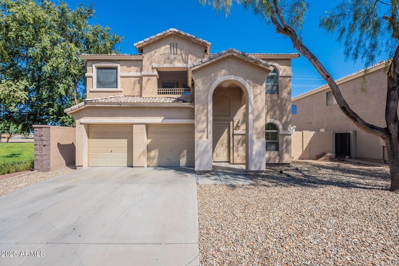 10542 La Reata Ave, Avondale, AZ 85392