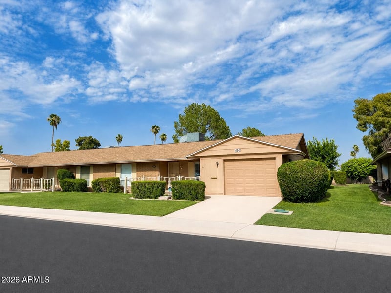 10542 W Tropicana Cir, Sun City, AZ 85351