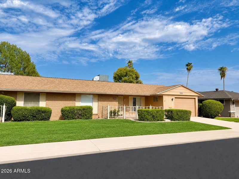10542 W Tropicana Cir, Sun City, AZ 85351