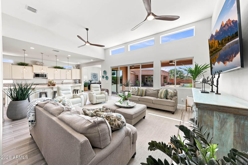 10543 W Electra Ln, Peoria, AZ 85383