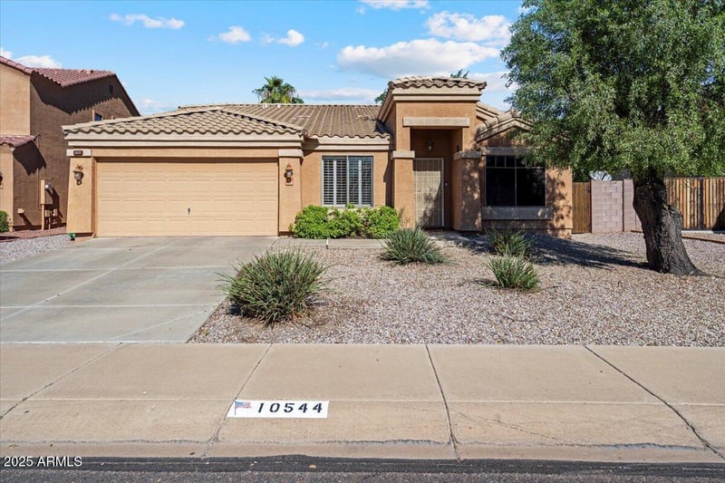 10544 Magnolia St, Tolleson, AZ 85353