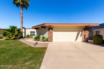10544 Pineaire Dr, Sun City, AZ 85351