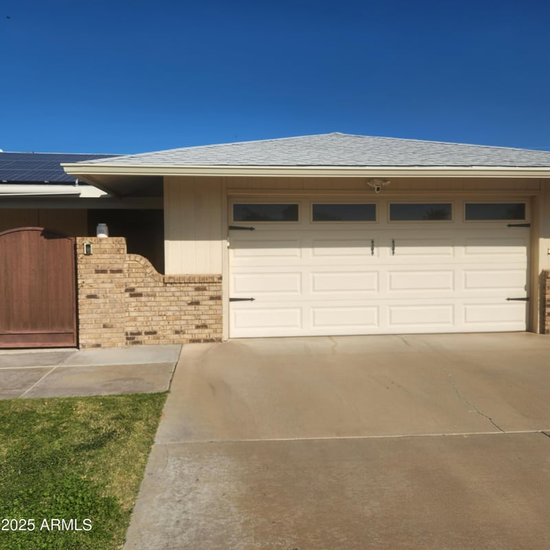 10544 Campana Dr, Sun City, AZ 85351