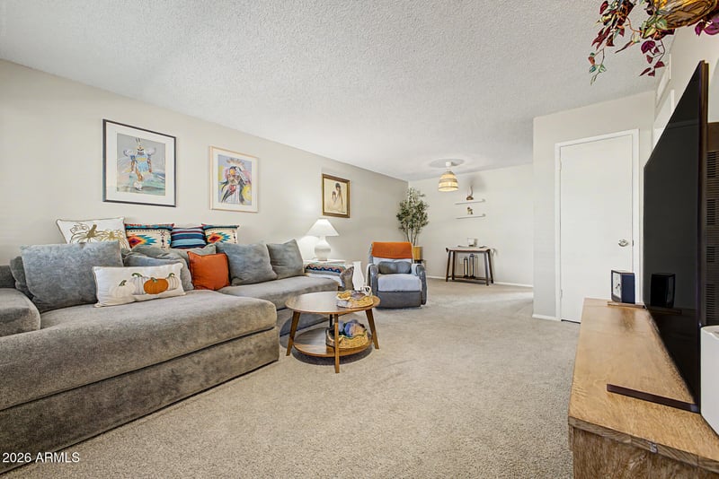 10547 W Coggins Dr, Sun City, AZ 85351