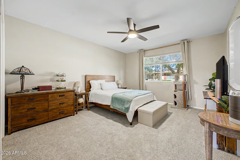 10547 W Coggins Dr, Sun City, AZ 85351