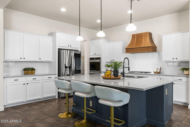 10548 Kinetic Dr, Mesa, AZ 85212