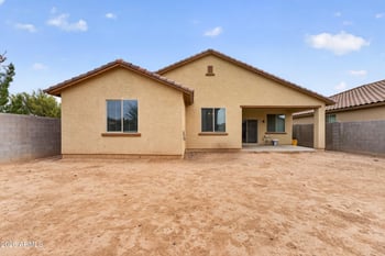 10548 Crown King Rd, Tolleson, AZ 85353