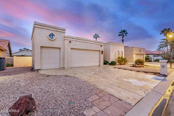 10549 Elmhurst Dr, Sun Lakes, AZ 85248