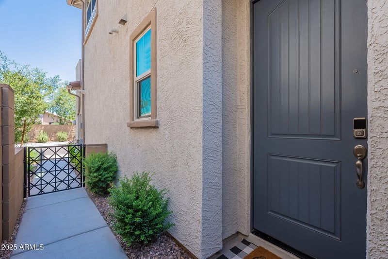 1055 Diamondback Dr, Chandler, AZ 85286