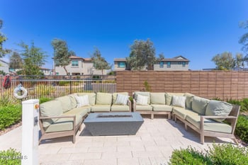 1055 Diamondback Dr, Chandler, AZ 85286