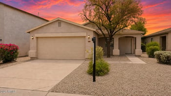 1055 Desert Moon Trl, Queen Creek, AZ 85143