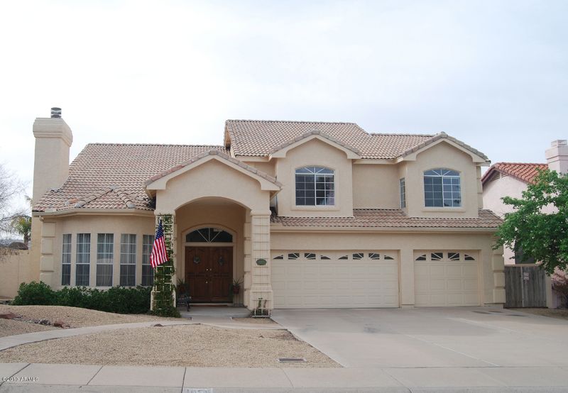 1055 E Seminole Dr, Phoenix, AZ 85022
