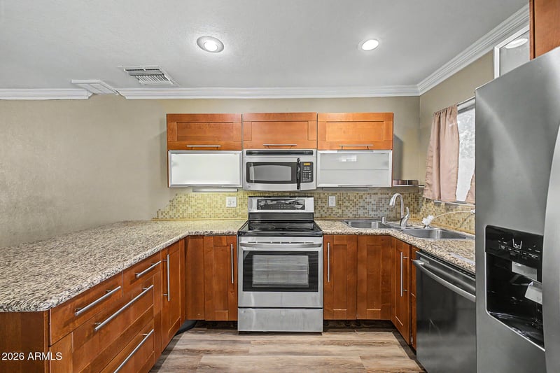 1055 W 5th St #13, Tempe, AZ 85281