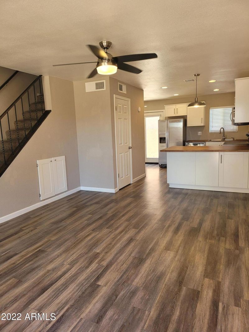 1055 W 5th St #6, Tempe, AZ 85281