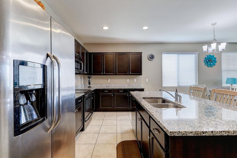 1055 W Inca St, Mesa, AZ 85201