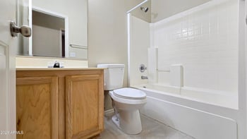 10554 Louise Dr, Peoria, AZ 85383