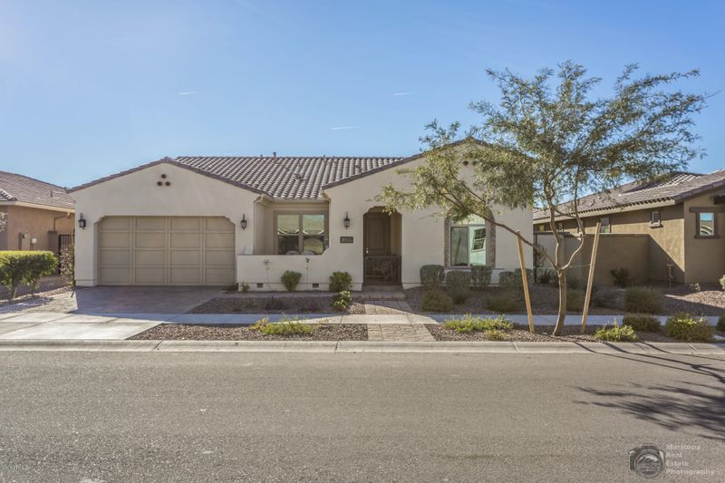 10555 E Pivitol Ave, Mesa, AZ 85212