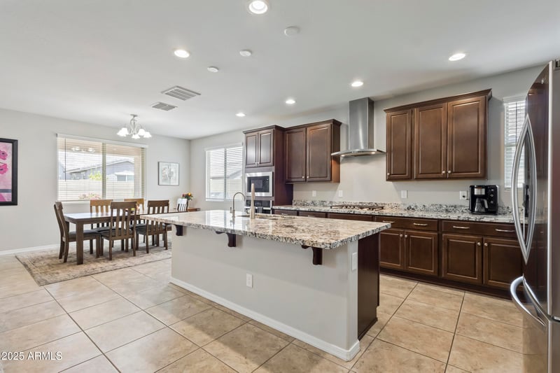 10556 Texas Ave, Mesa, AZ 85212