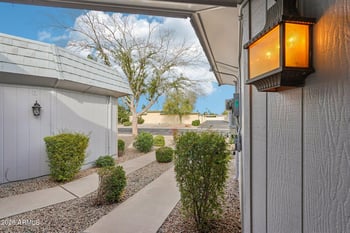 10557 Ocotillo Dr, Sun City, AZ 85373