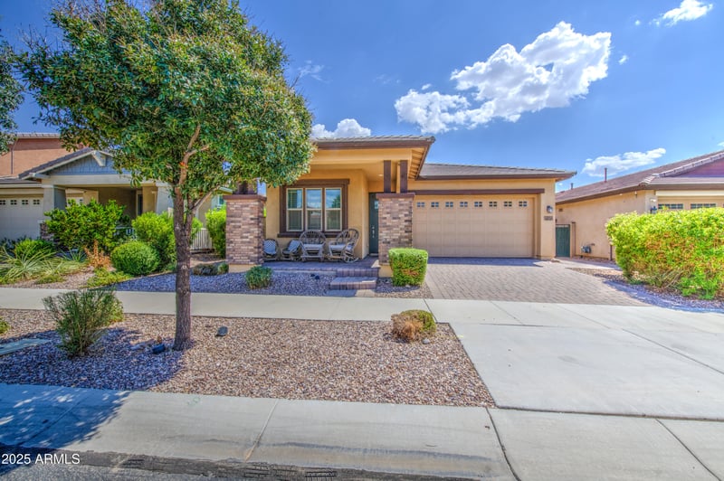 10557 Sebring Ave, Mesa, AZ 85212