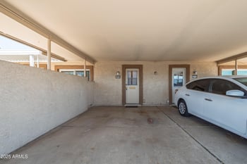 10559 Coggins Dr, Sun City, AZ 85351