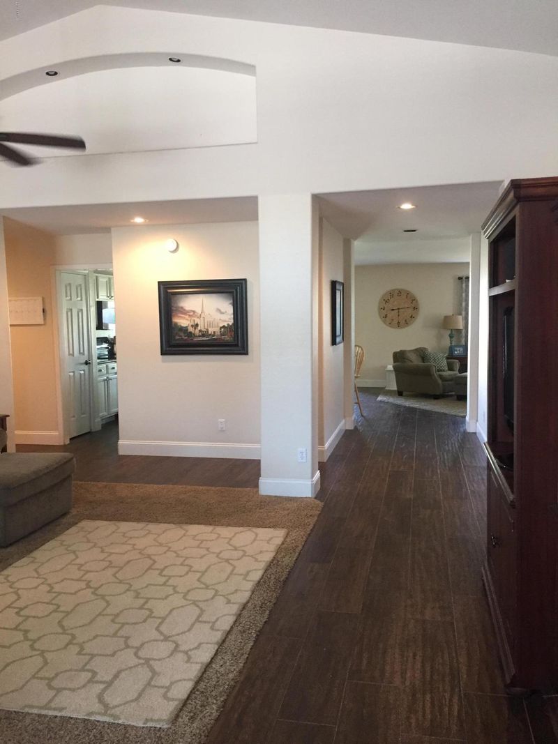 1056 E Del Rio St, Gilbert, AZ 85295
